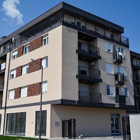 Crown Apartment 3 Subotica Zewnętrze zdjęcie